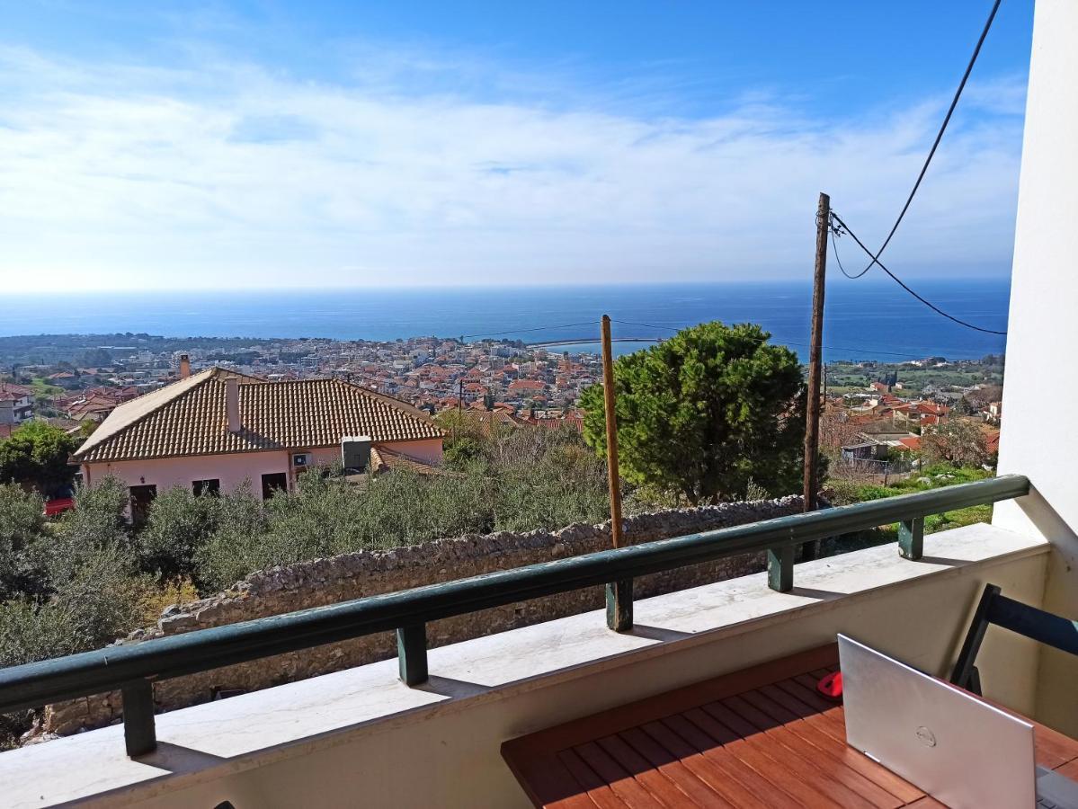 Kiparissia Castle & Sea View Villa Kyparissía Eksteriør bilde