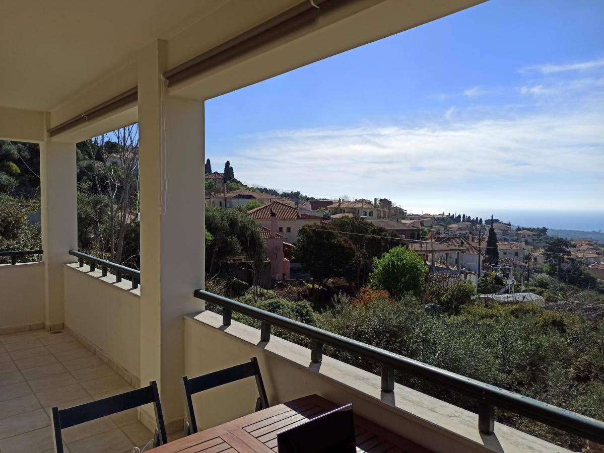 Kiparissia Castle & Sea View Villa Kyparissía Eksteriør bilde